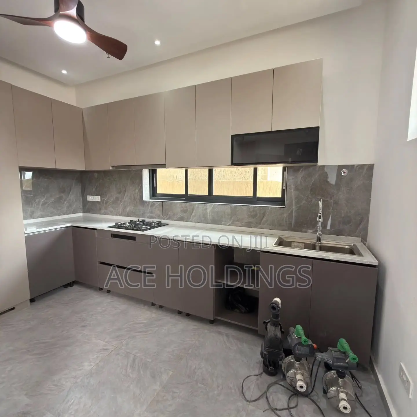 3bdrm Duplex in East Legon Hills for sale