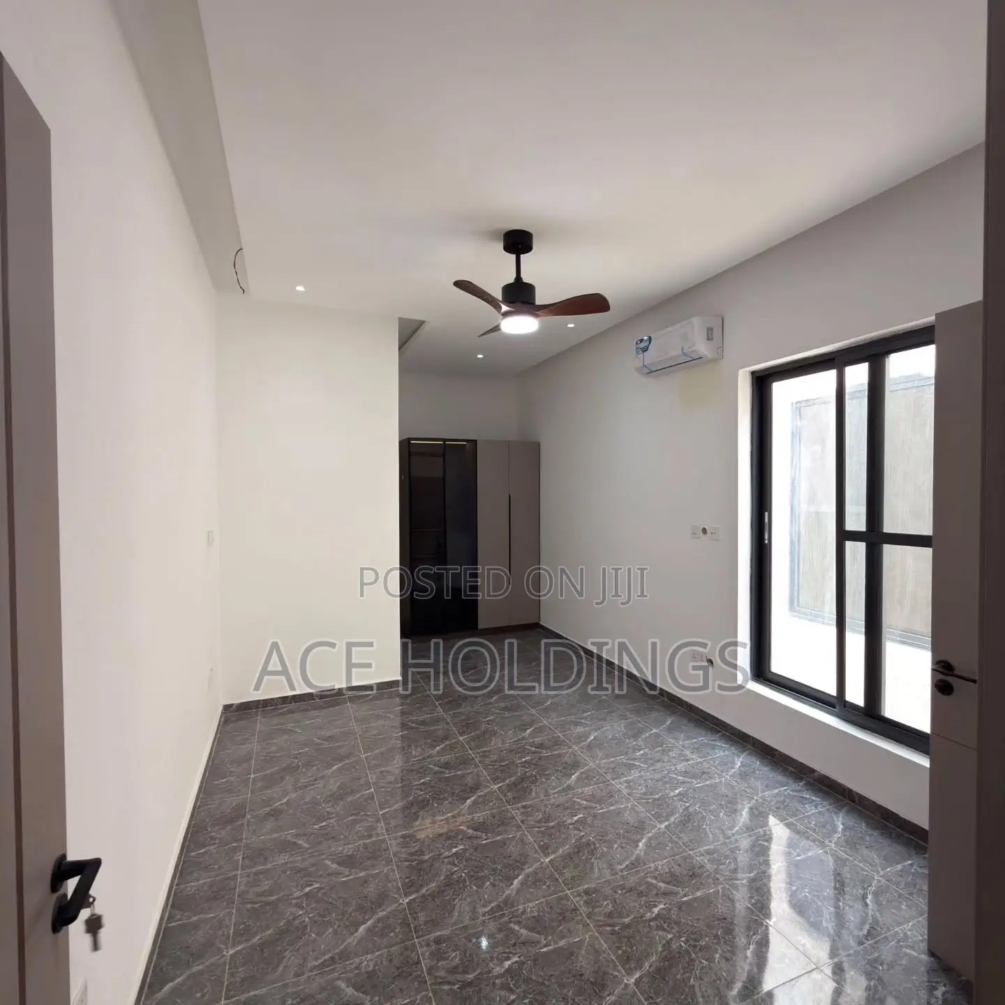 3bdrm Duplex in East Legon Hills for sale
