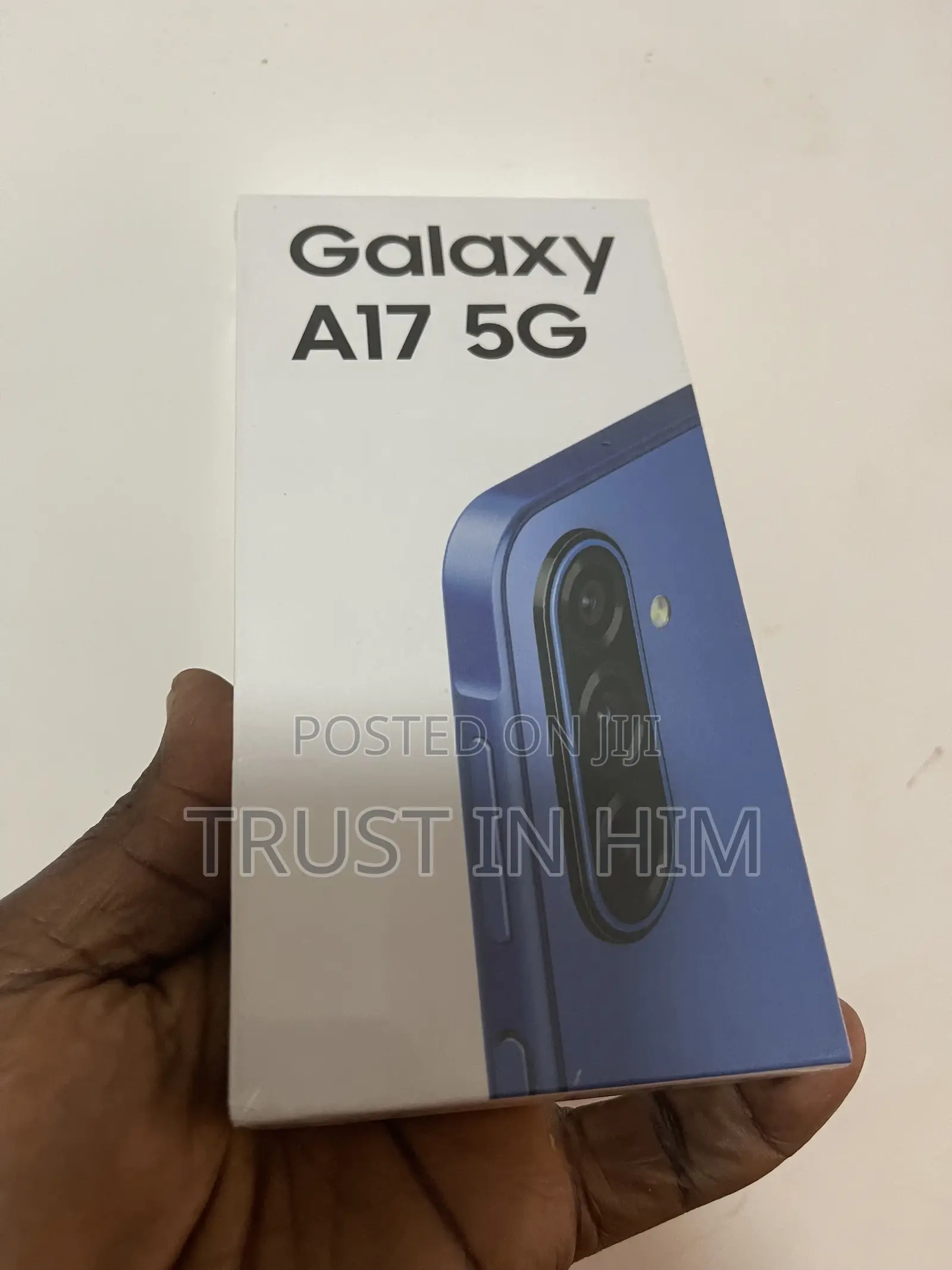 New Samsung Galaxy A17 5G 256 GB Blue