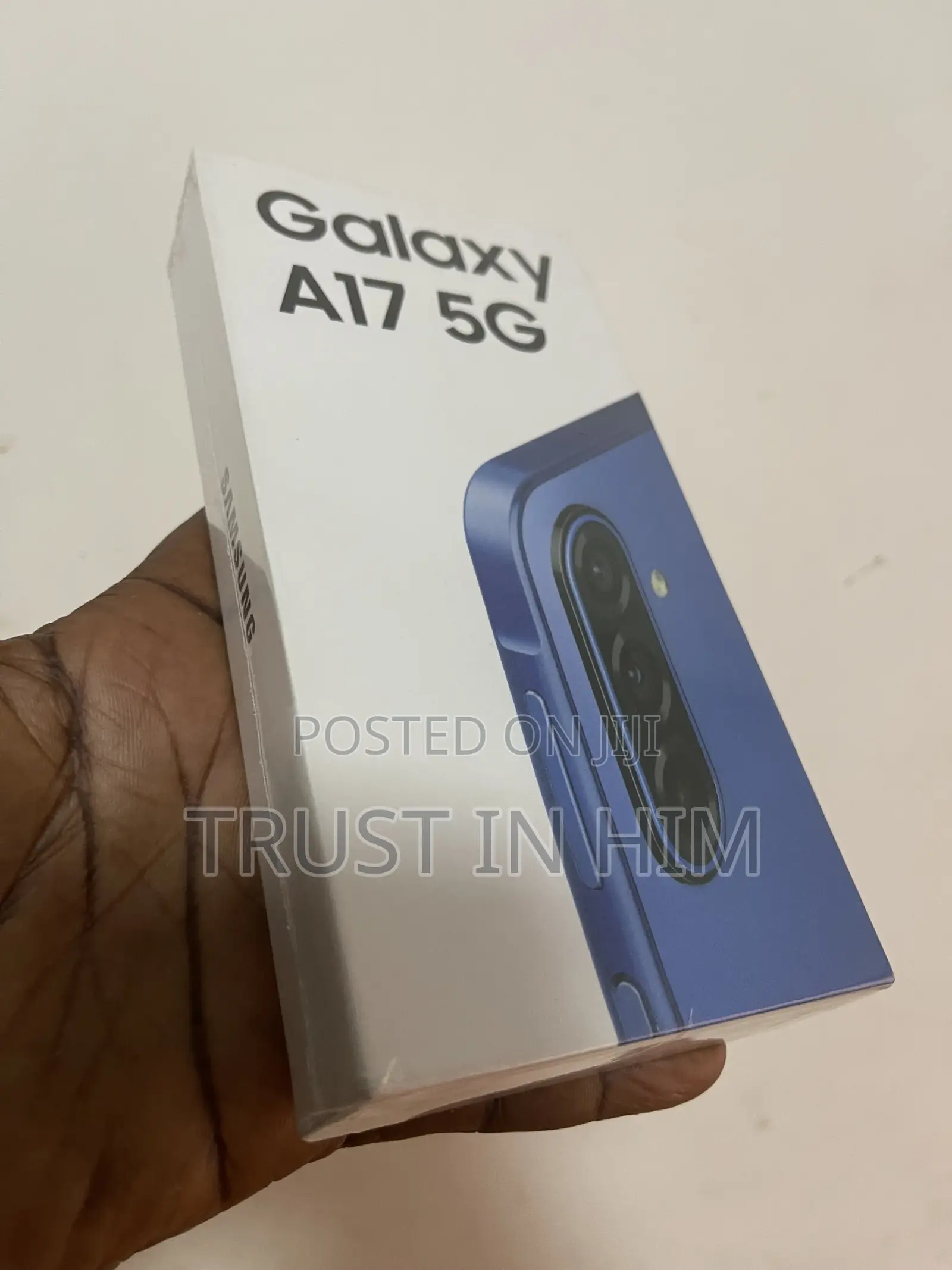 New Samsung Galaxy A17 5G 256 GB Blue