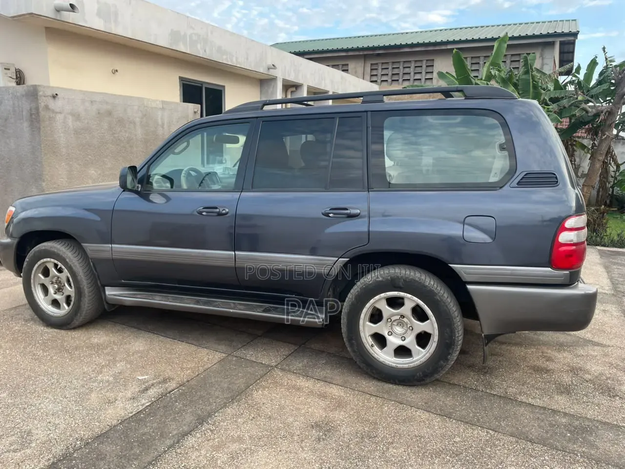 Toyota Land Cruiser 100 VX 4.7 V8 2005 Gray