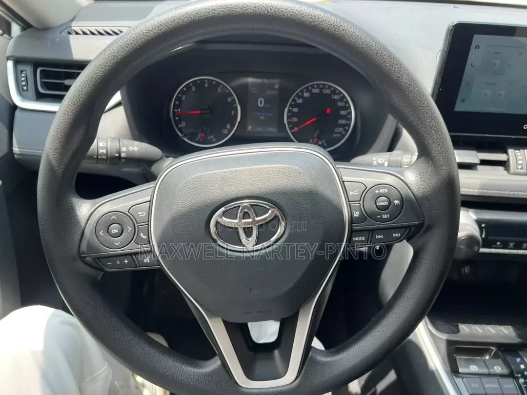 New Toyota RAV4 2025 White