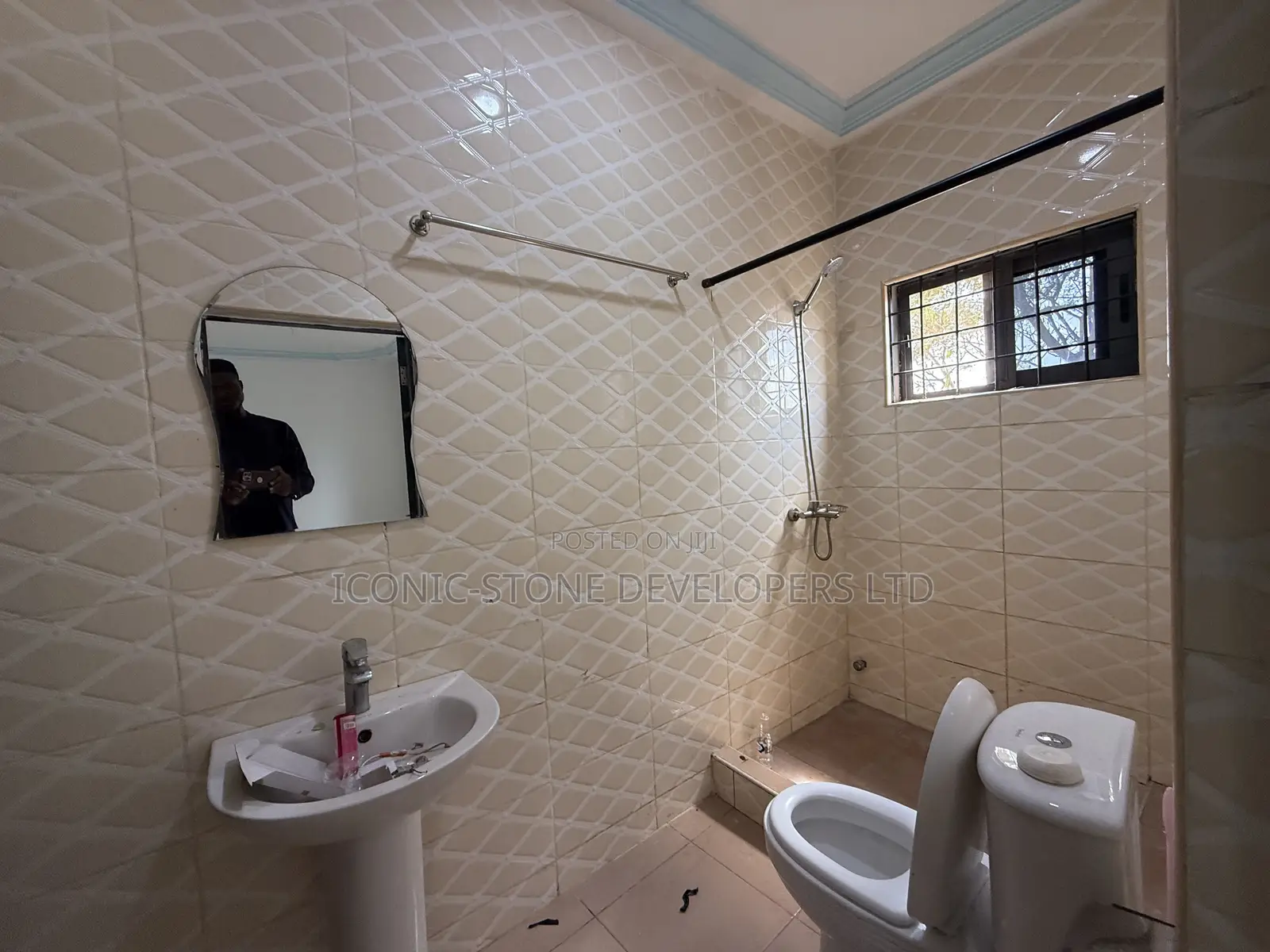 2bdrm Apartment in Adenta, New Legon for rent