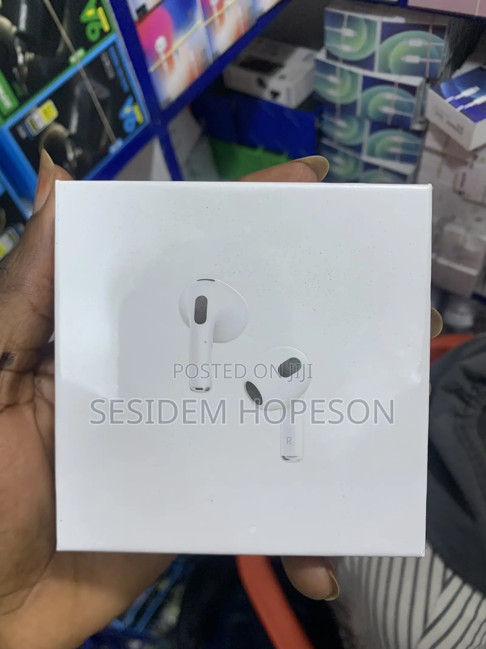 Apple AirPods (3rd Generation)