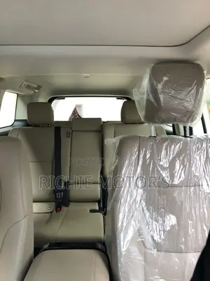 New Toyota Land Cruiser Prado GX 2026 White