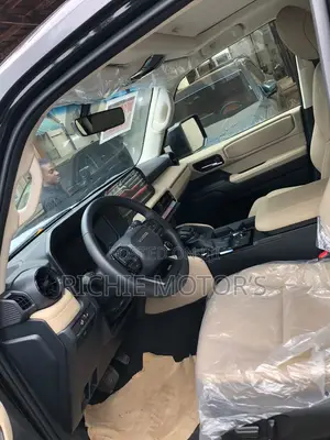 New Toyota Land Cruiser Prado GX 2026 White
