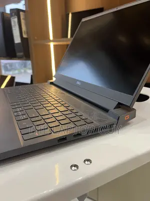 Laptop Dell G15 5510 16GB Intel Core i5 SSD 512GB