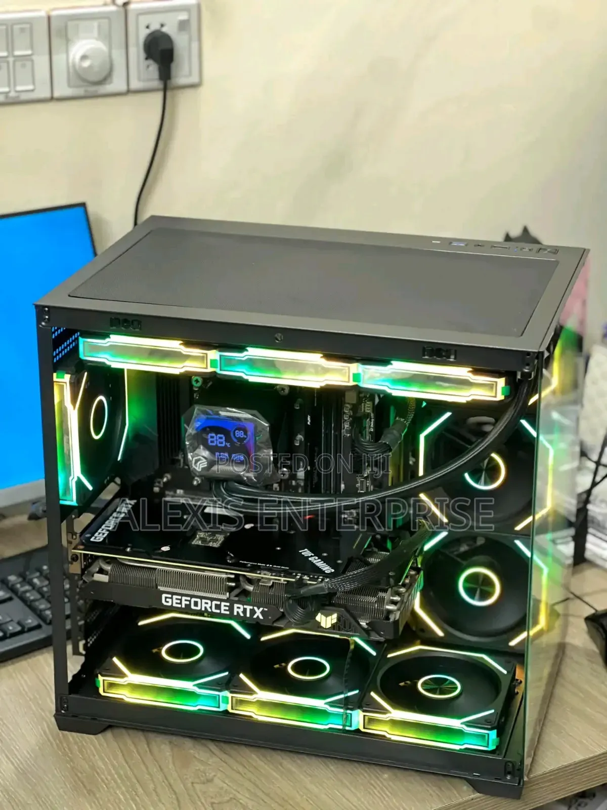 New Desktop Computer MSI Aegis X3 16GB AMD Ryzen 7 SSD 1T