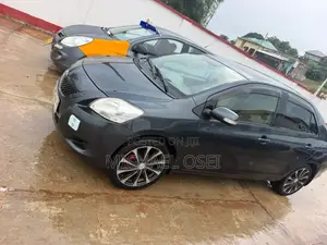 Toyota Belta 2011 Gray