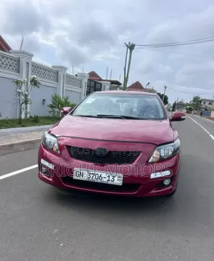 Toyota Corolla 2010 Pink