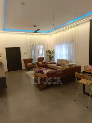 6bdrm House in Tse Addo Last Stop, Burma Camp for sale