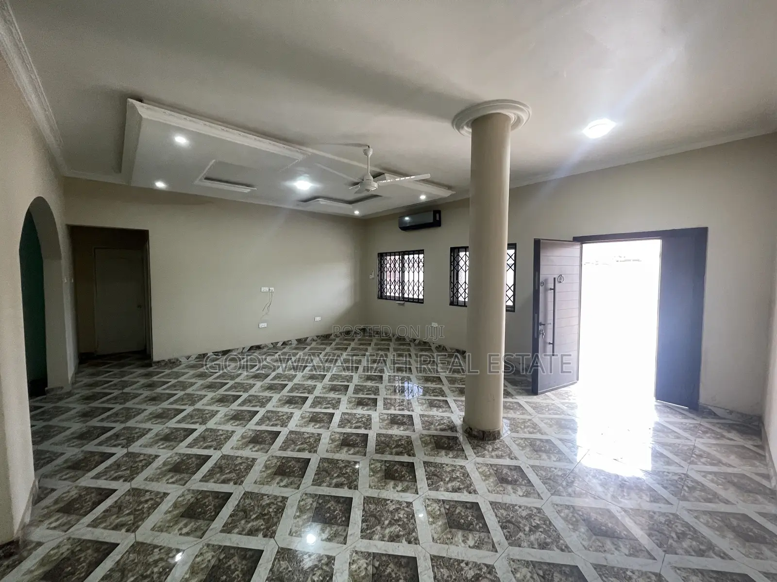 5bdrm House in East Legon, Adjiriganor for rent