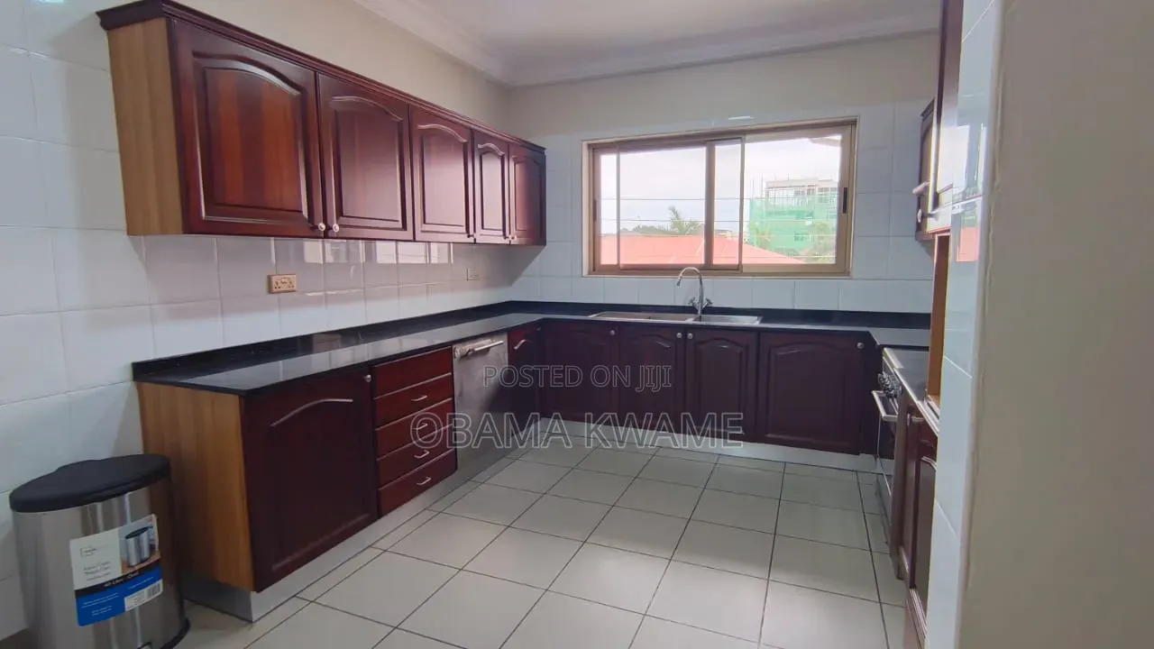 12bdrm Apartment in Laryea Homes, A&C Mall Area for rent