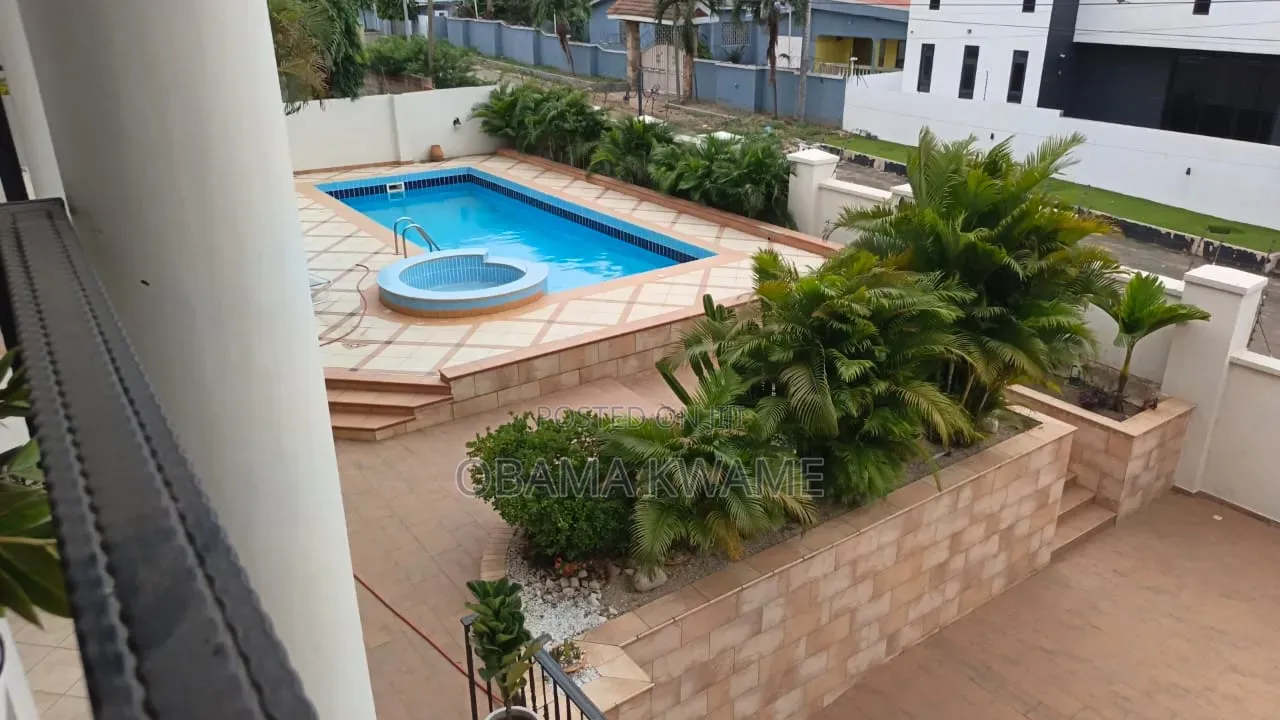 12bdrm Apartment in Laryea Homes, A&C Mall Area for rent