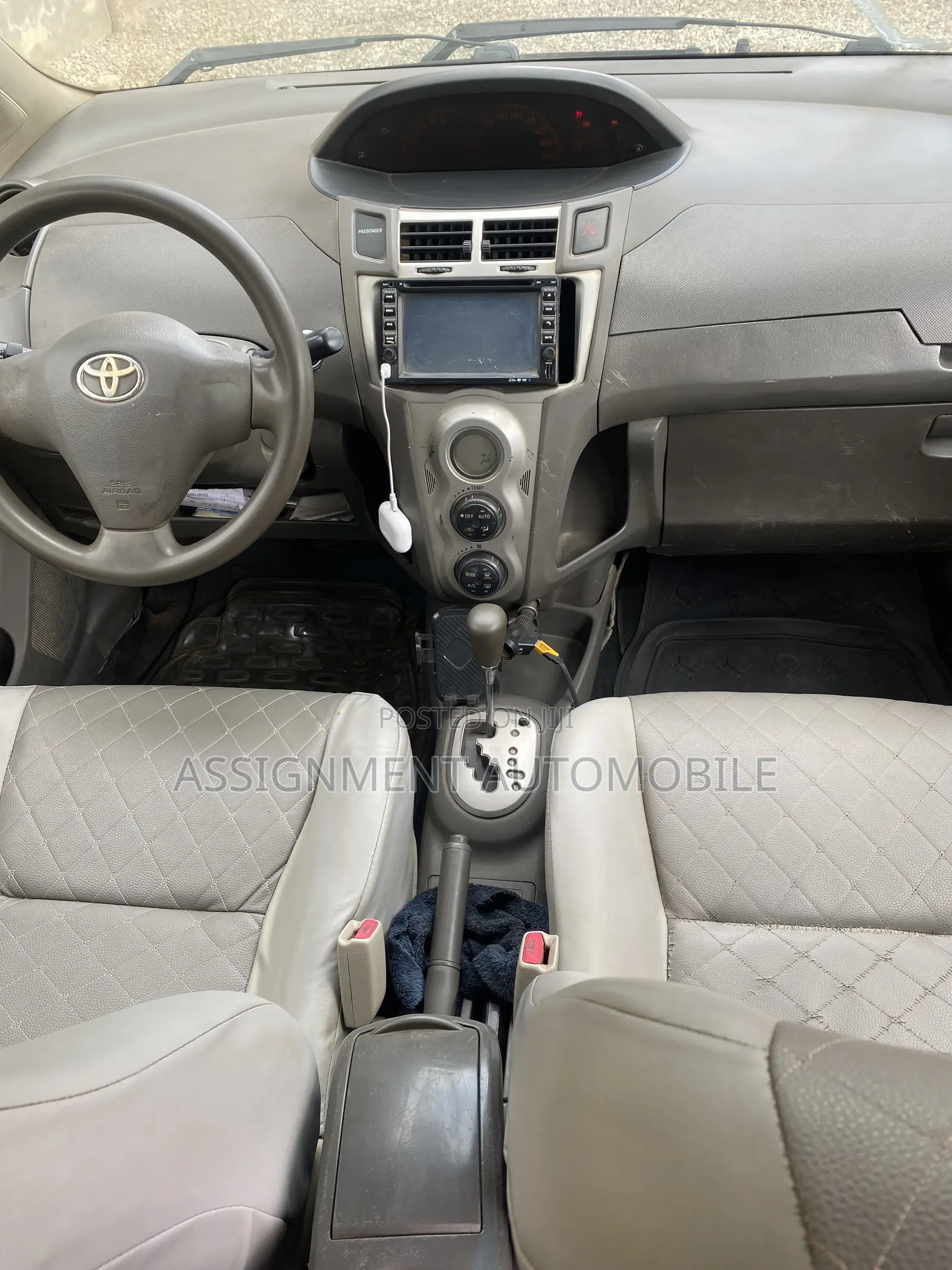 Toyota Vitz 2013 Gray