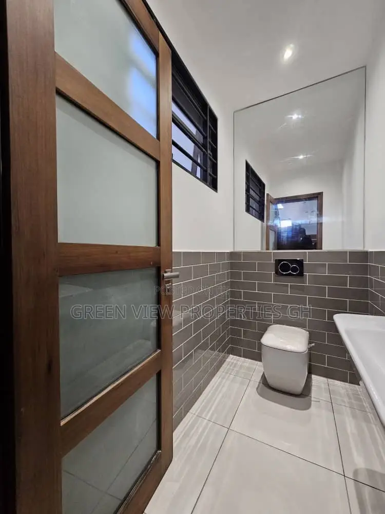 Furnished 4bdrm Duplex in Tseaddo for sale