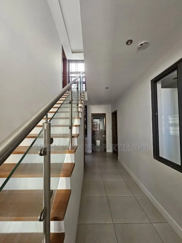 Furnished 4bdrm Duplex in Tseaddo for sale