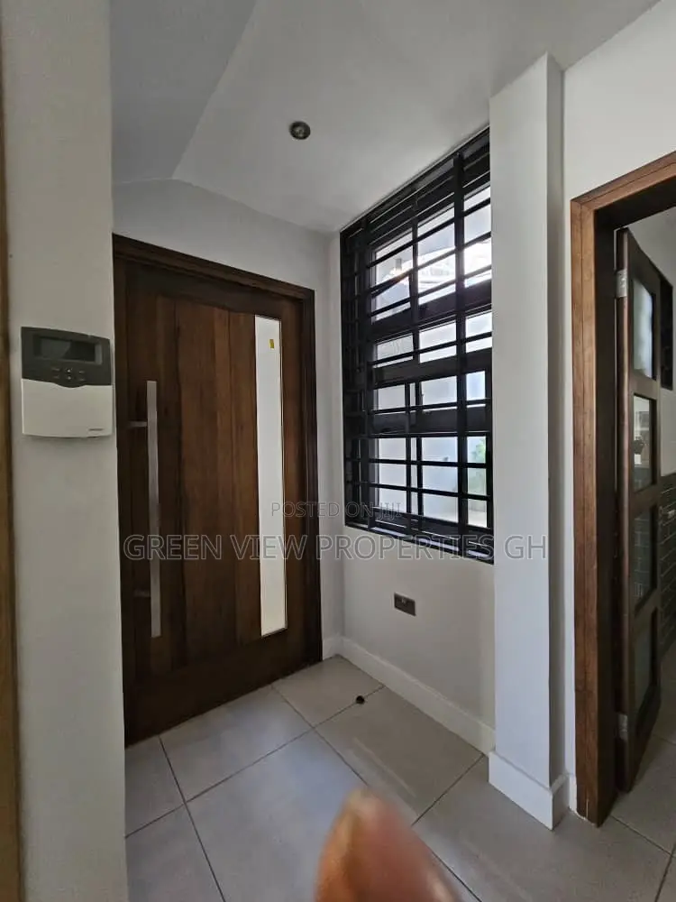 Furnished 4bdrm Duplex in Tseaddo for sale