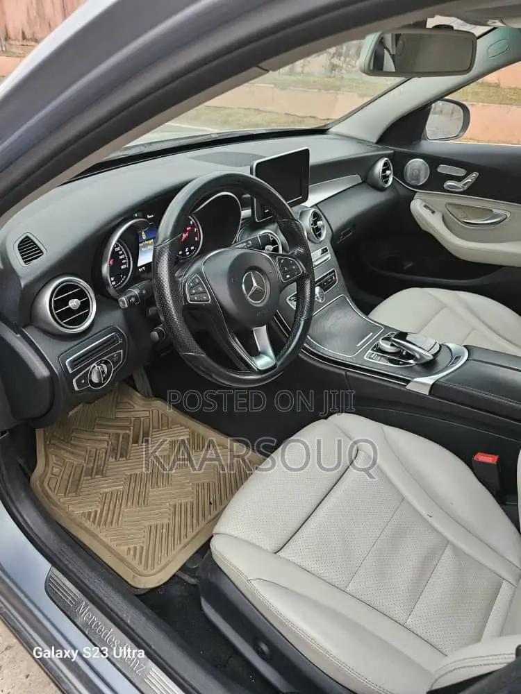 Mercedes-Benz C300 2016