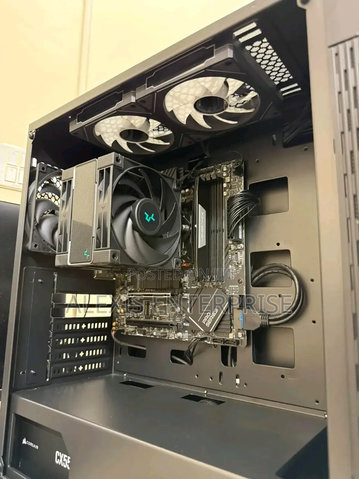 New Desktop Computer MSI Cubi 3 Silent S 16GB AMD Ryzen 7 SSD 1T