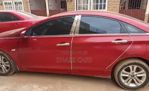 Hyundai Sonata GLS Sedan FWD (2.4L 4cyl 6A) 2013 Red