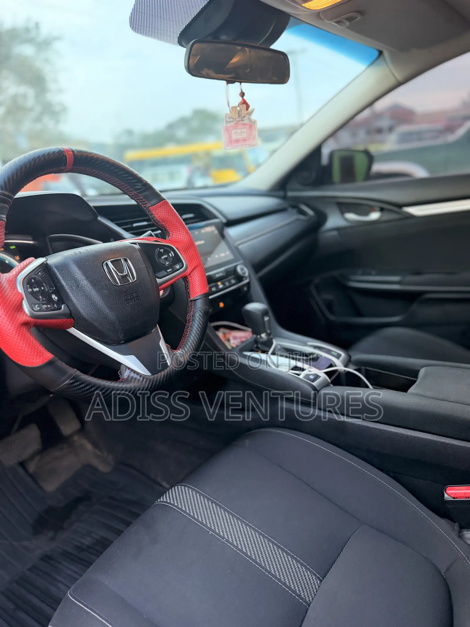 Honda Civic EX Sedan 2018 White