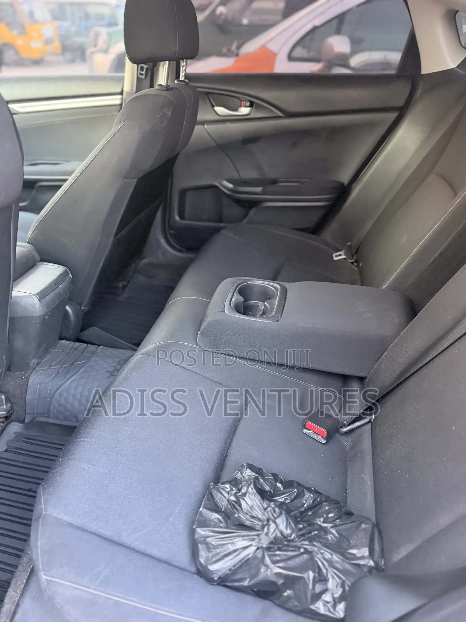 Honda Civic EX Sedan 2018 White