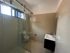 3bdrm Duplex in East Legon for rent