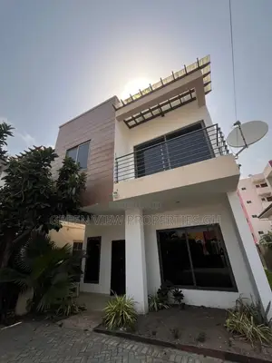 3bdrm Duplex in East Legon for rent
