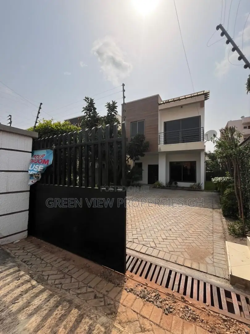 3bdrm Duplex in East Legon for rent