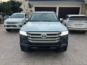 New Toyota Land Cruiser 2025 Black