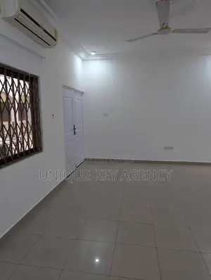 2bdrm Apartment in Unique Key Agency, Achimota for rent