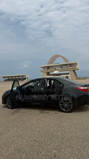 Toyota Corolla 2016 Black