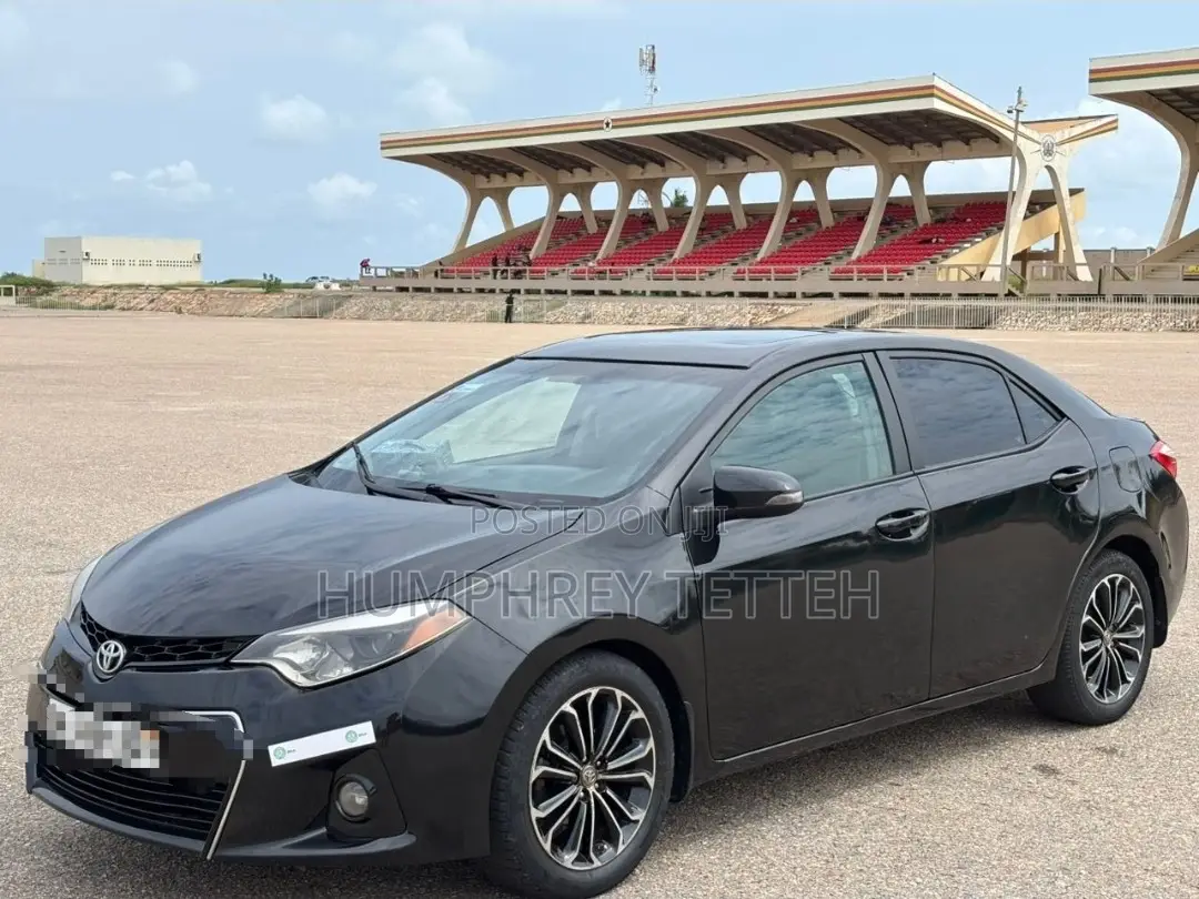 Toyota Corolla 2016 Black