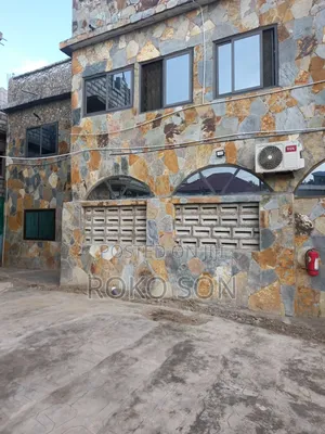 Mini Flat in Dr Roko, Pentecost for rent