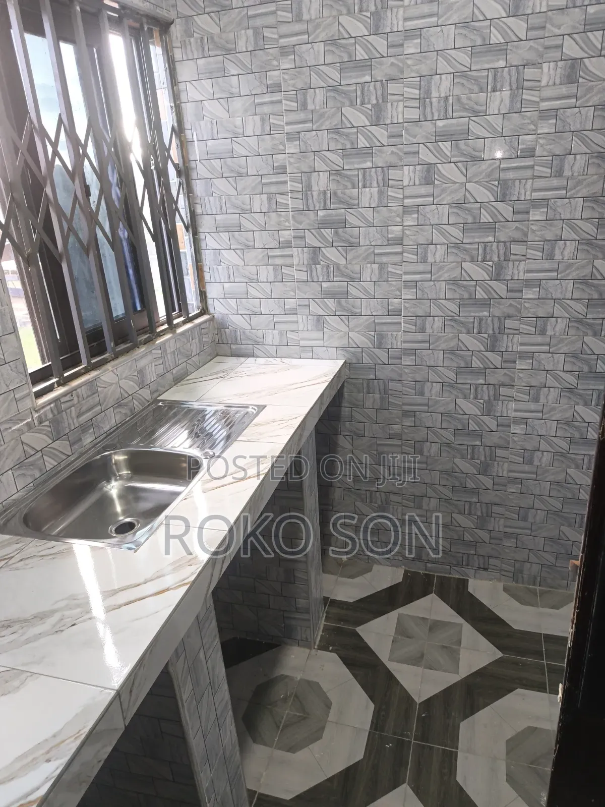 Mini Flat in Dr Roko, Pentecost for rent