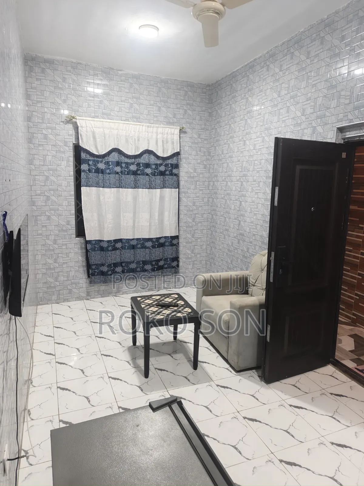 Mini Flat in Dr Roko, Pentecost for rent