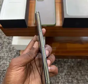 New Apple iPhone 11 Pro 256 GB Gray