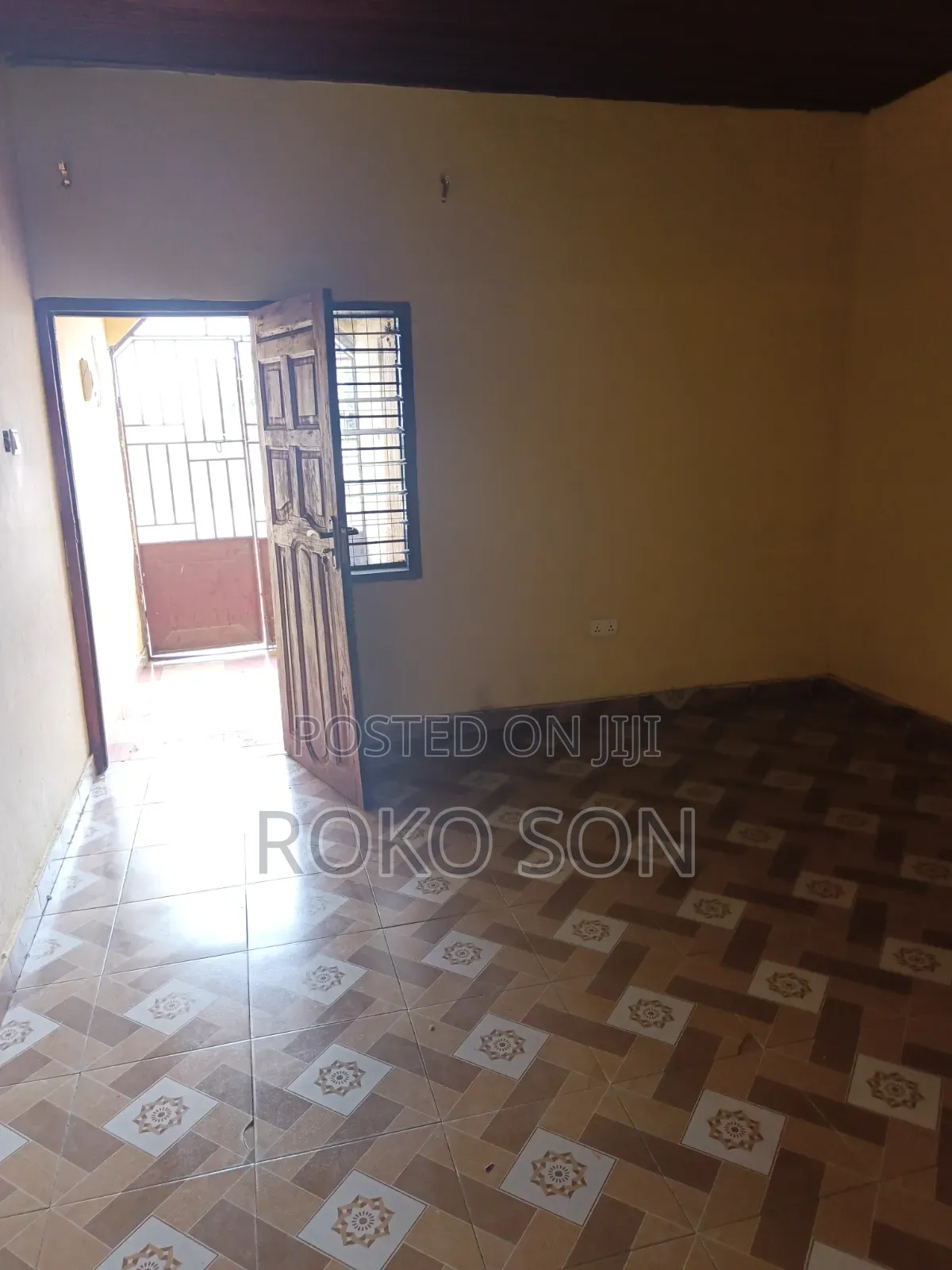 Mini Flat in Dr Roko, Manhean for rent