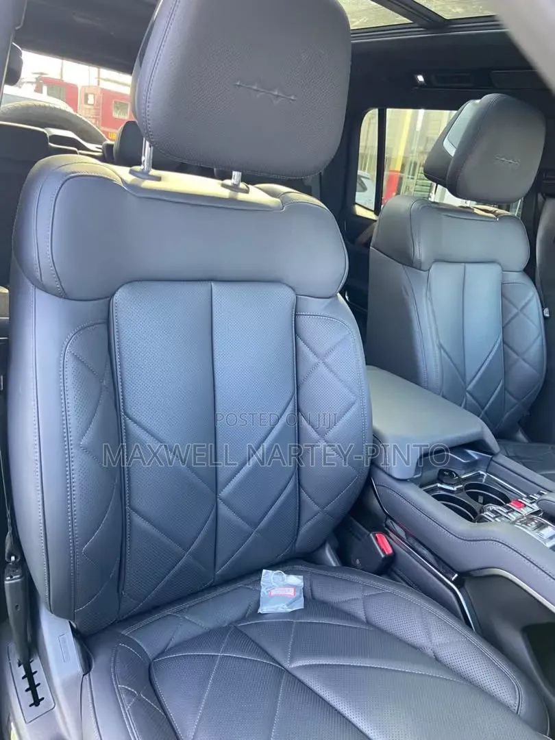 New BYD Leopard 8 2.0 Hybrid AWD 2025 Black