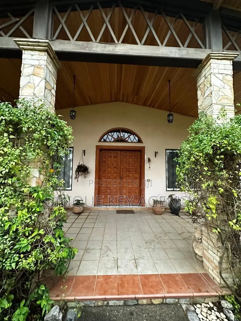 5bdrm House in Unique Key Agency, East Legon for rent