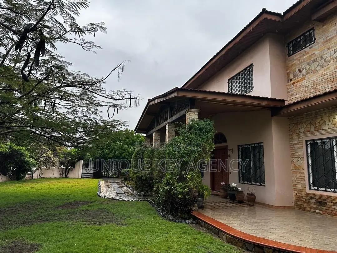 5bdrm House in Unique Key Agency, East Legon for rent