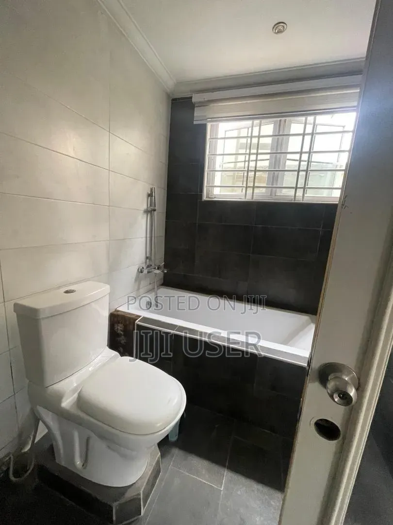 3bdrm House in Tse Addo, Accra Metropolitan for rent