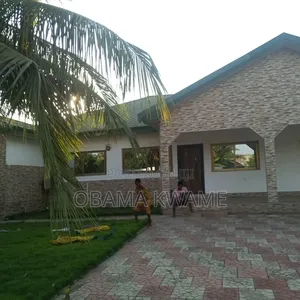 4bdrm House in Laryea Homes, Amasaman for sale