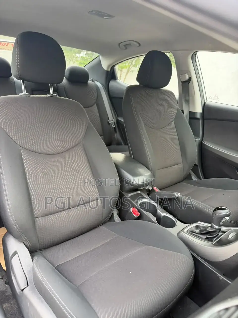 Hyundai Elantra SE Sedan FWD (1.8L 4cyl 6A) 2016 Silver