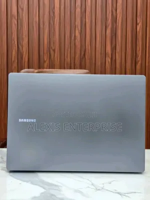 New Samsung Galaxy Book4 16GB Qualcomm Snapdragon X Elite SSD 512GB