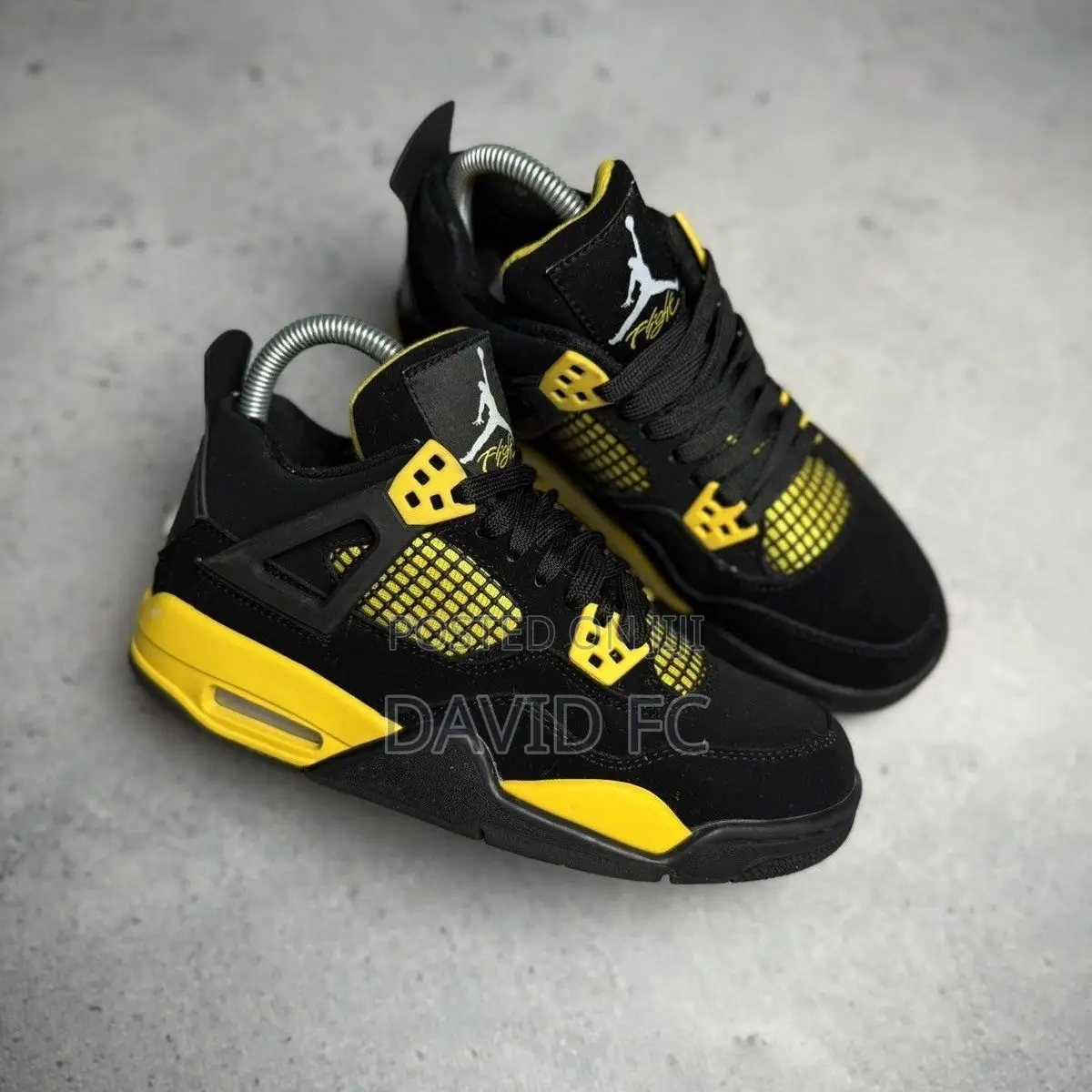 Air Jordan 4