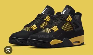Air Jordan 4