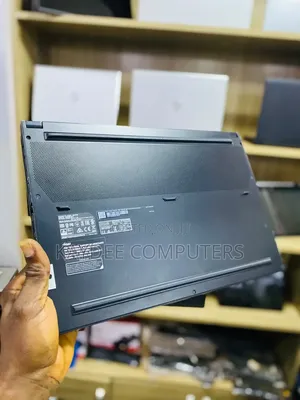 Laptop MSI GS66 Stealth 10SGS 16GB Intel Core i7 SSD 1T