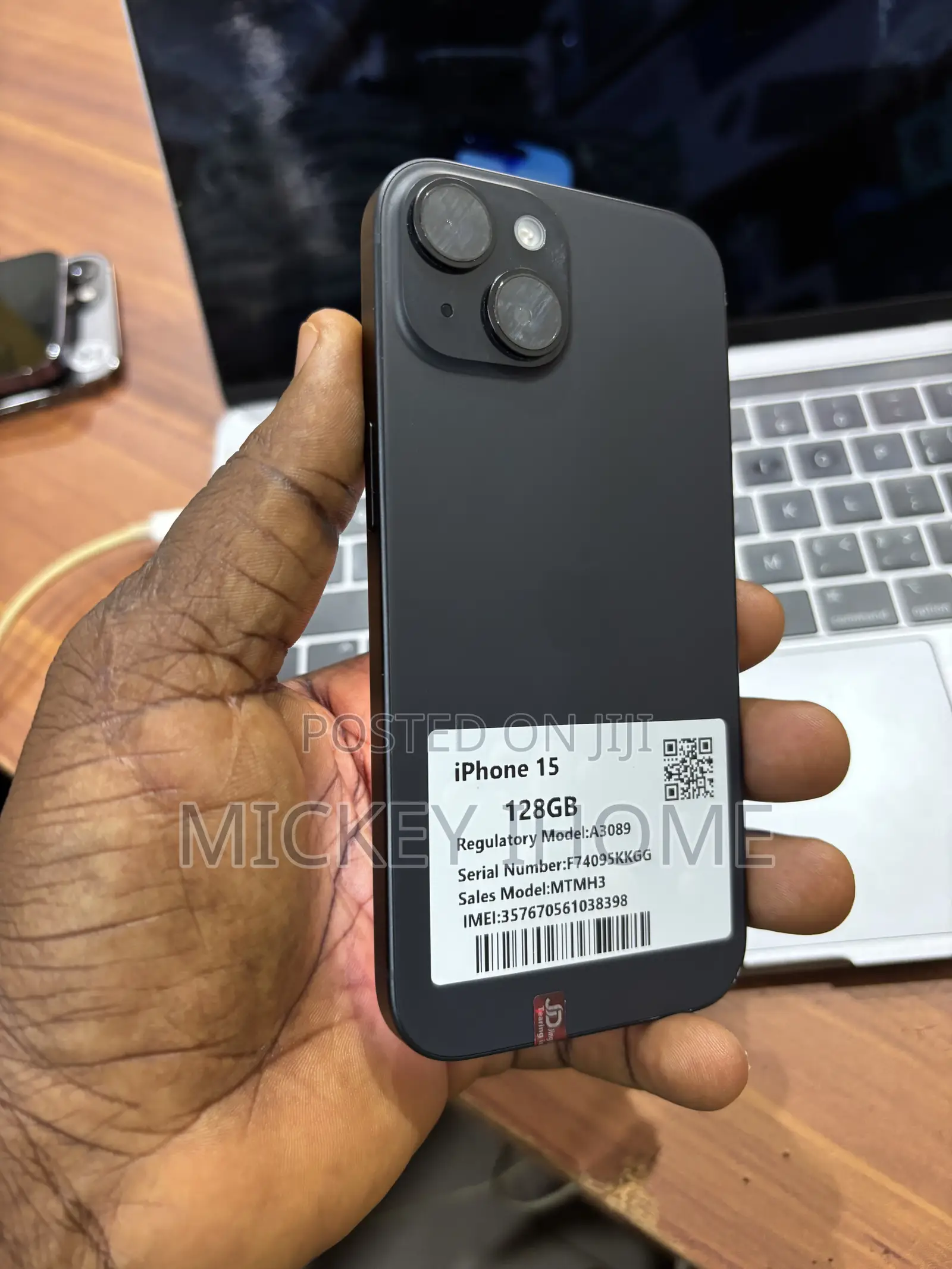 Apple iPhone 15 128 GB Black